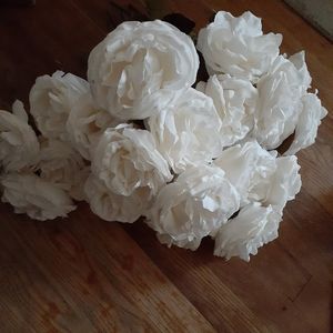 Silk flowers for sell